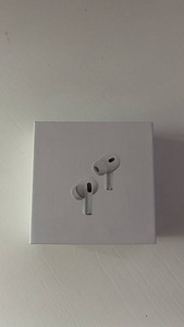 Airpods Pro (8 фото из 10)