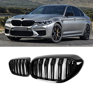 G30 решетка глянцевая ЧЕРНАЯ (материал ABS) для BMW G30/G31 2017-2020 (2 фото из 2)