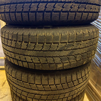 Korralikud lamellrehvid TOYO OBSERVE plekkvelgedel 185/65R15