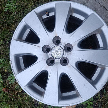 Veljed Toyota original 16"