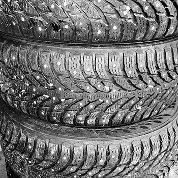 Nokian Hakkapeliitta 9 SUV 235/55 R19 naastrehvid HEASKORRAS