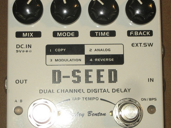 Kitarri digital delay