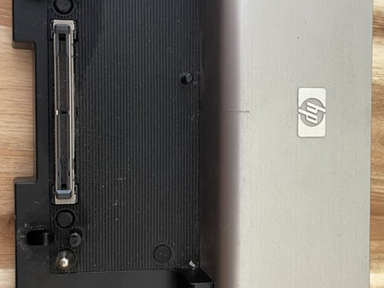 HP DOCKING STATION