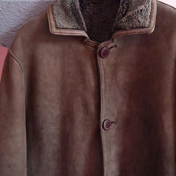 Meeste naturaalne lambanahkne mantel suurus L/XL, soe