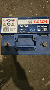 BOSH 12V 52Ah (1 foto / 3)