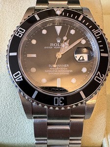 ROLEX Submariner (3 foto / 10)