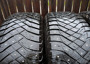 Шипованные шины Goodyear 265/60/18 (2 фото из 5)