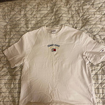 Tommy Hilfiger t-särk