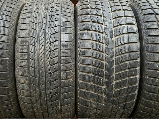 R19 X5 X6 E70 F15 erilaiused 255/50/19 & 285/45/19 - 8mm