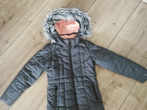 Зимняя куртка Icepeak 140.