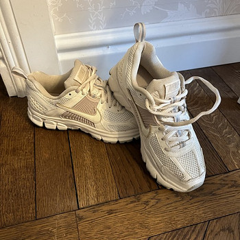 Laste nike tossud zoom vomero5