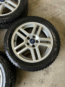 5x114,3 Ford valuveljed naastrehvidega (3 foto / 6)