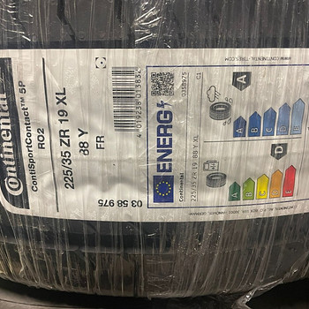 Continental ContisportContact 5P 225/35 R19