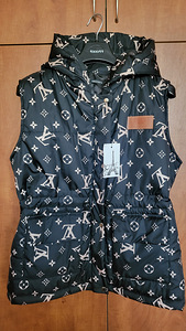 Vest Louis Vuitton (1 foto / 2)
