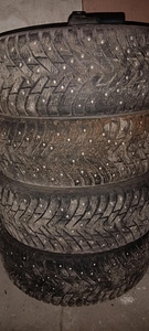 Шины 225/60 R17 (1 фото из 3)
