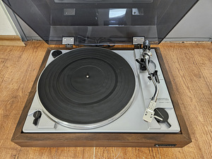 Monarch T800A 2-Speed Belt-Drive Auto Return Turntable (1 foto / 6)