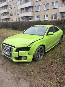 Audi A5 (2 фото из 6)
