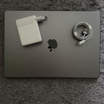 Macbook 16 Pro M1 Pro