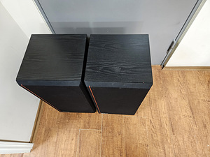 CERWIN VEGA CD-30 FLOORSTANDING SPEAKERS. (3 foto / 5)