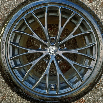 R19 Cayenne Touareg Q7 Panamera 255/45/19 & 285/40/19 5x130