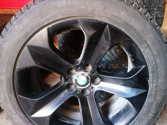 BMW veljed