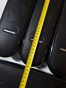 Kõlarid Samsung (4 foto / 4)