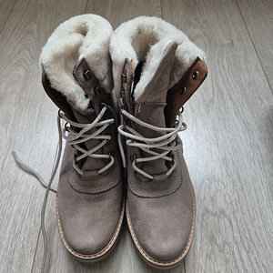 Новые ботинки Timberland (2 фото из 4)