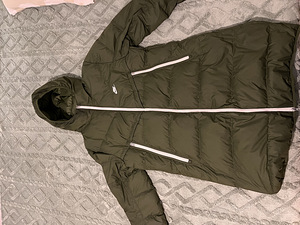 Зимняя куртка Nike Storm-fit (1 фото из 3)