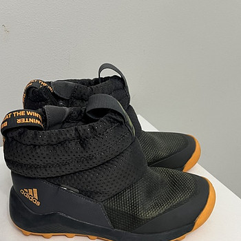 Обувь Adidas 33