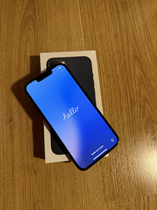 iPHONE 13 ЧЕРНЫЙ (8 фото из 8)