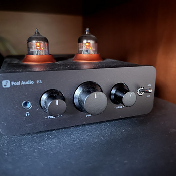 Müüa Fosi Audio P3 toruvõimendi koos originaaltorudega
