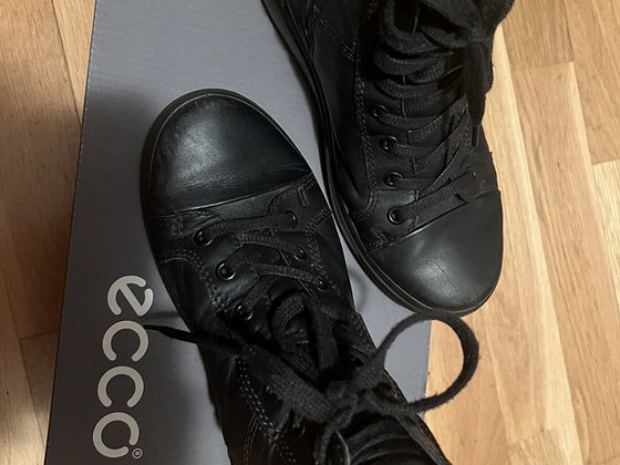 Ботинки Ecco Gore-tex размер S36, подходят также для размера