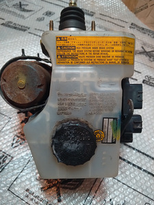 Toyota Land Cruiser 120 47050-60090 47050-60091 47210-60120 (6 foto / 6)