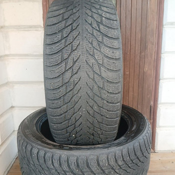 285/45/20 Nokian Hakkapeliitta R3