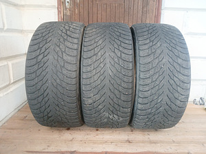 285/45/20 Nokian Hakkapeliitta R3 (2 foto / 3)