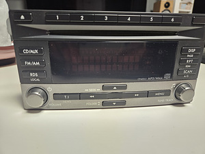 Subaru originaal raadio (1 foto / 2)