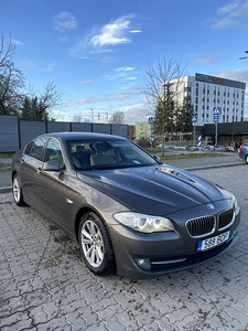 BMW f10 (1 фото из 10)