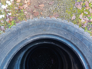 185 / 65 / R14 Nokian komplekt (6 foto / 6)
