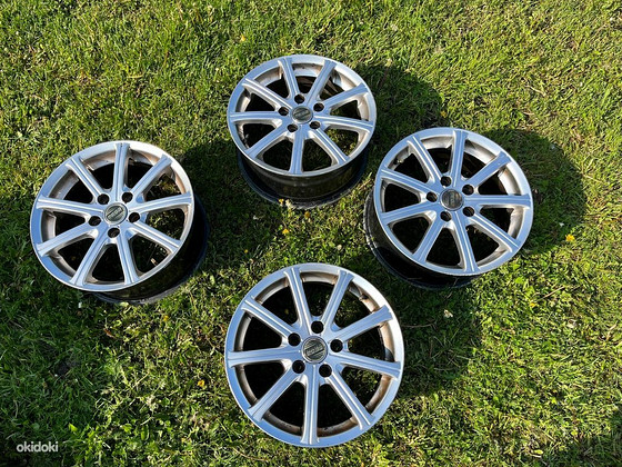 Mercedes R16 veljed