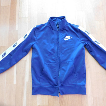 Детский свитер Nike 116-122 см