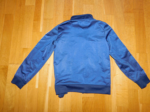 Детский свитер Nike 116-122 см (4 фото из 4)