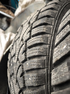 R14 Naastrehvid plekkvelgedel 4tk 175 / 65 Hankook (1 foto / 4)