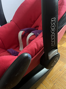 Maxi-Cosi Isofix turvatool (1 foto / 7)