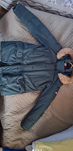 Tommy hillfifer (1 foto / 6)