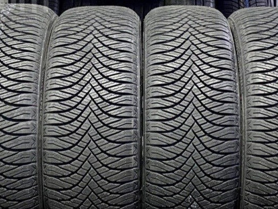 Резина Goodride Z401 215/55 R17