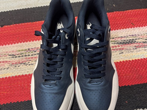 Кроссовки Nike
