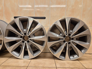 Диски Mersedes Benz (4 шт.) (3 фото из 3)