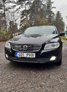 M/V: Ökonoomne Volvo V70 2015 (1 foto / 9)