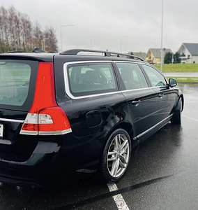 M/V: Ökonoomne Volvo V70 2015 (4 foto / 9)