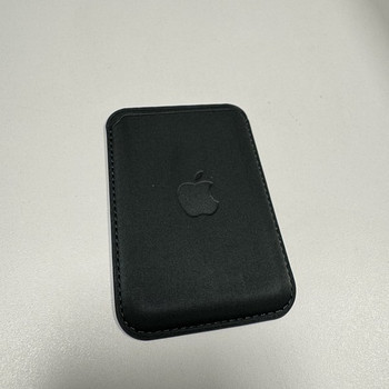 iPhone MagSafe card holder